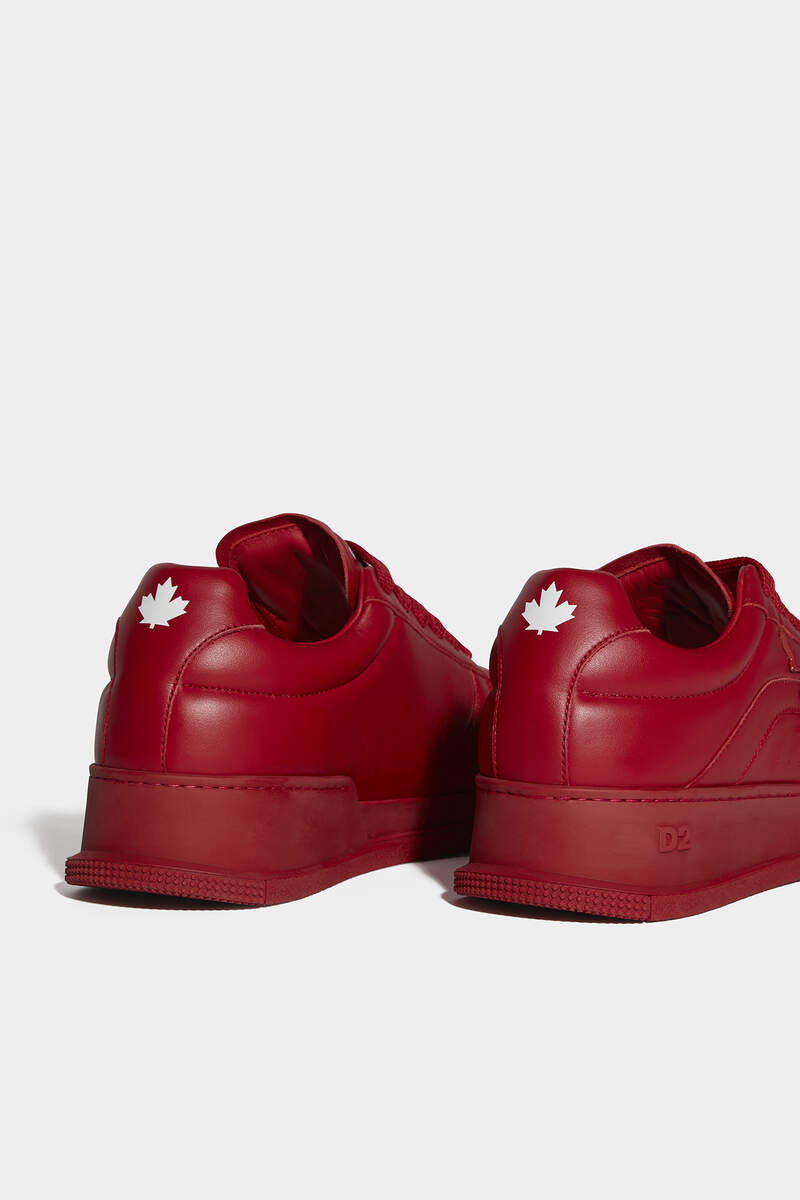 Canadian Sneakers image number 4