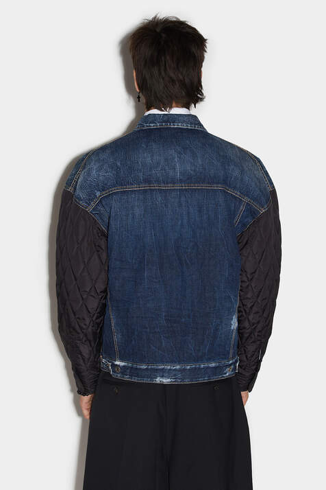 D2 Quilted Mix Dropped Shoulder Jean Jacket图片编号2
