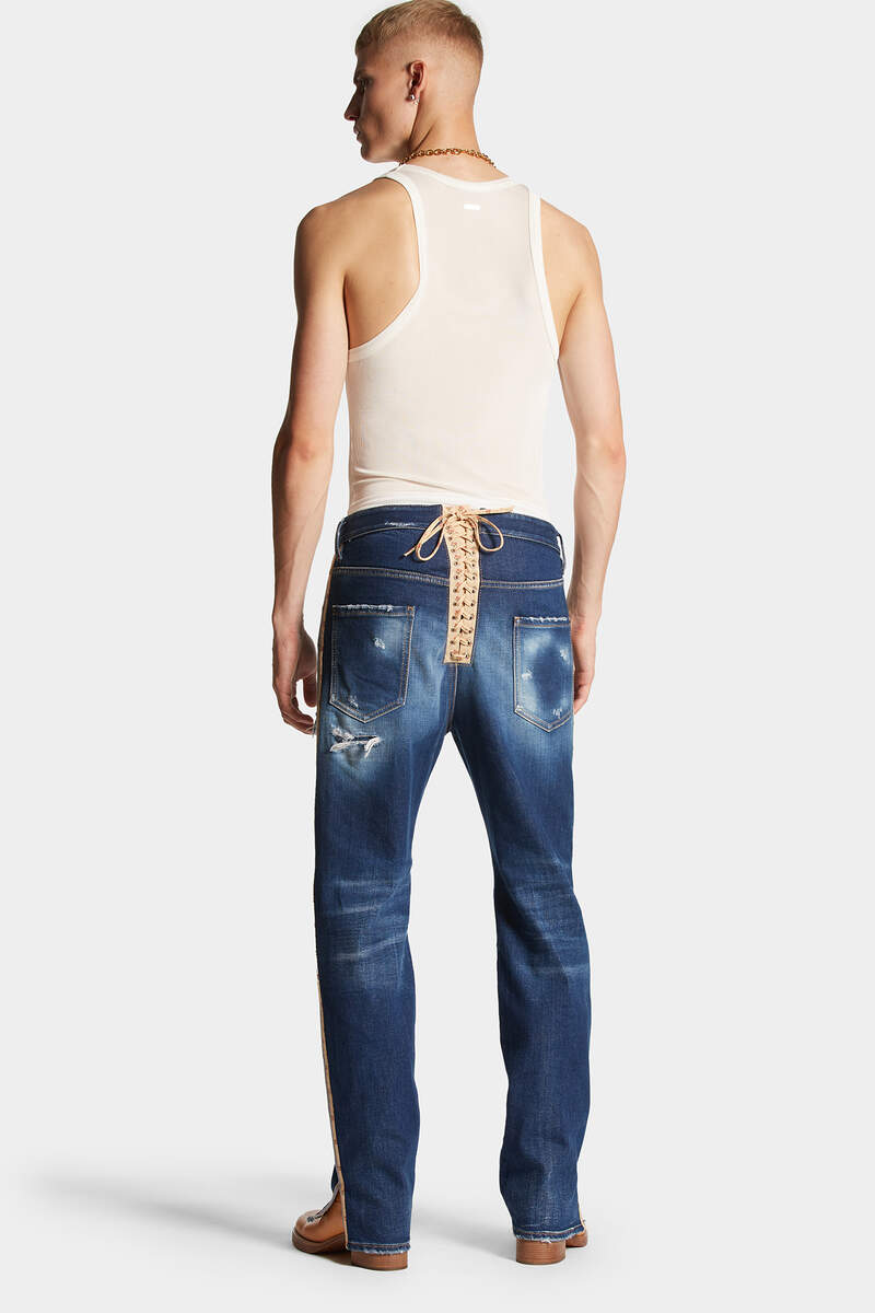 Medium Ripped Knee Wash 642 Jeans image number 4