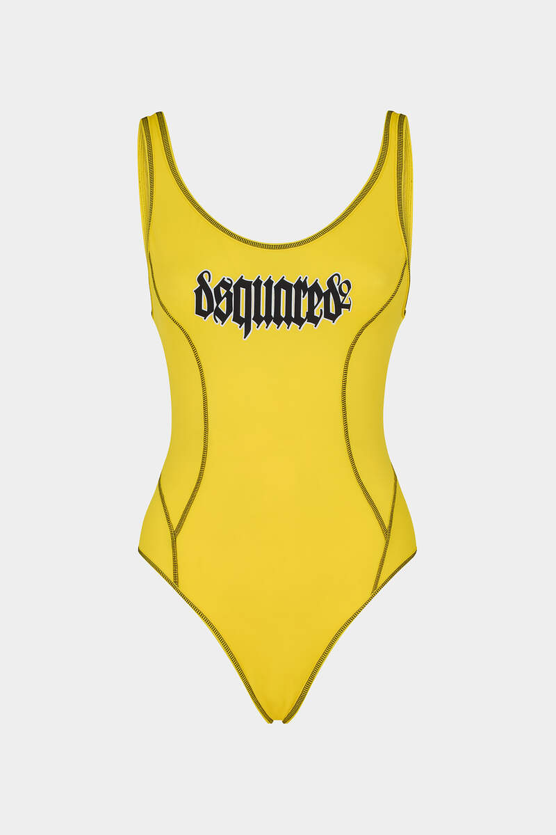 Gothic Dsquared2 One Piece image number 1