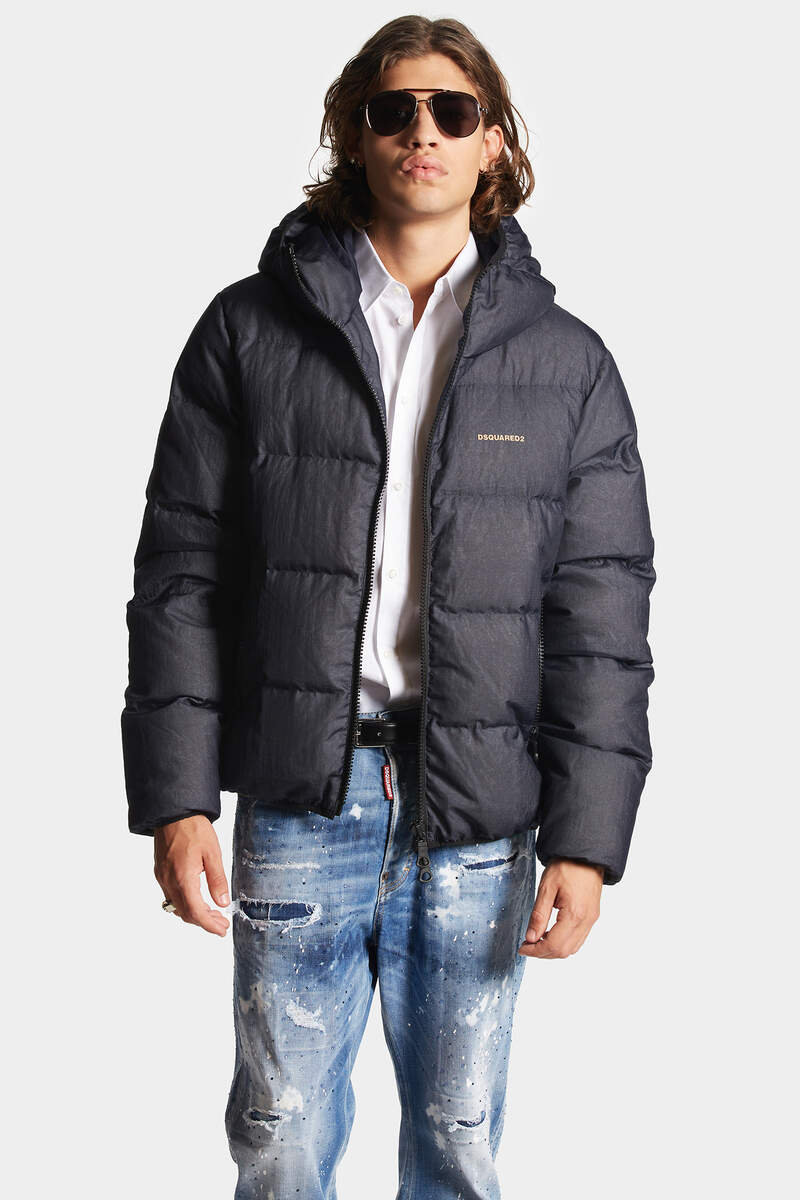Classic Puffer Jacket image number 3