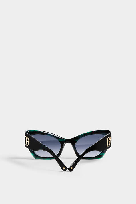 Hype Green Horn Sunglasses image number 3