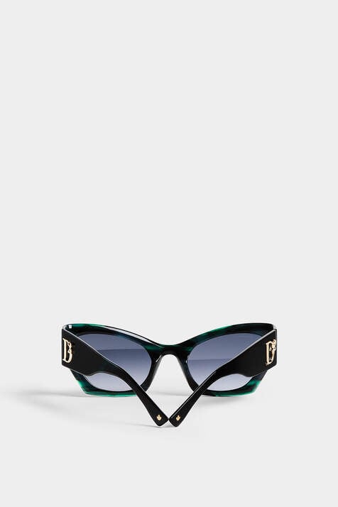 Hype Green Horn Sunglasses image number 3
