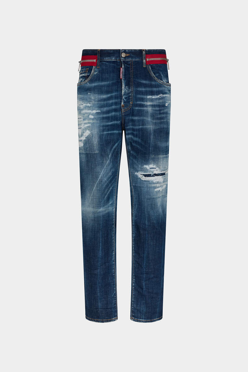 Dark Ripped Cast Wash 642 Jeans image number 1