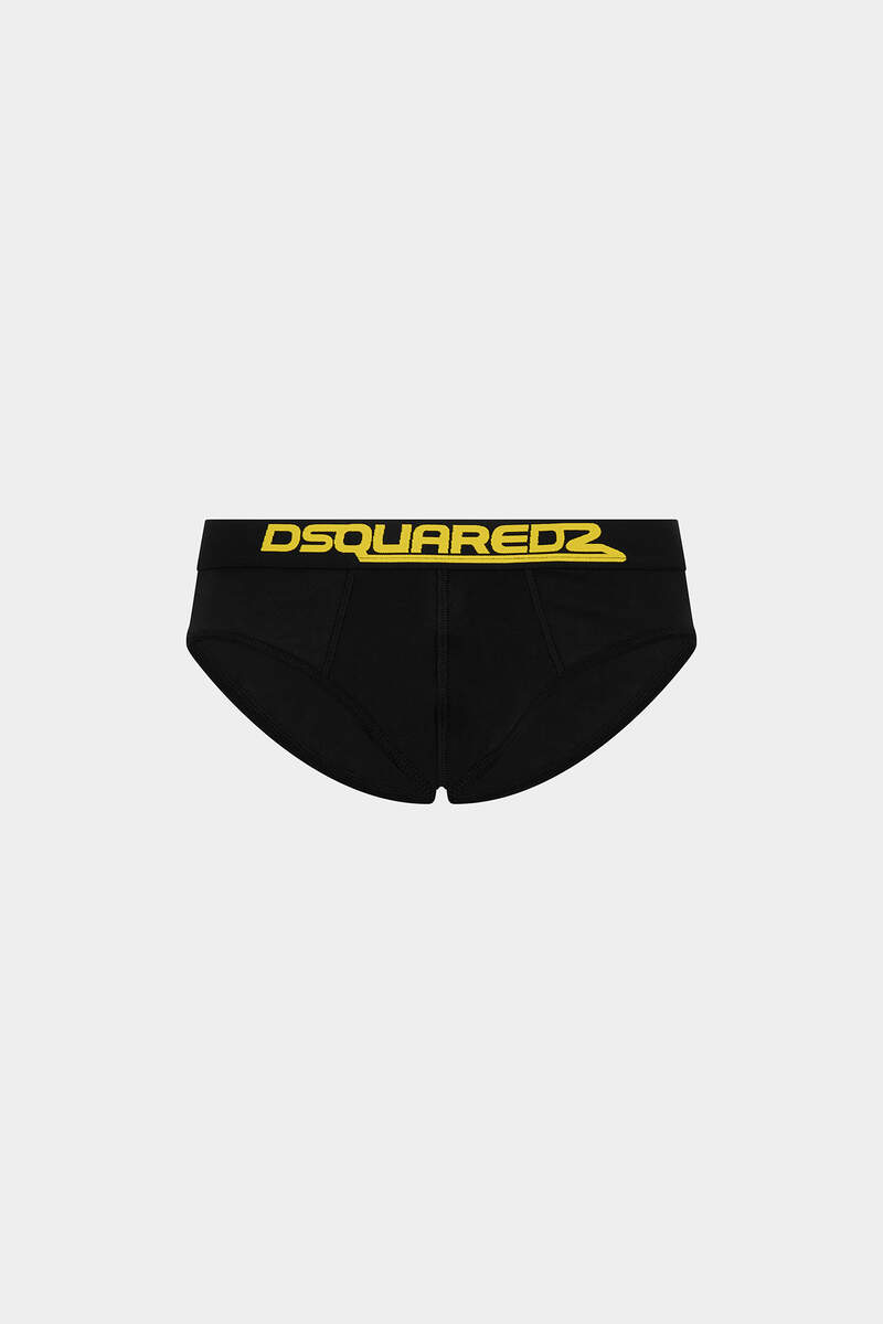 Dsquared2 Performance Brief image number 1