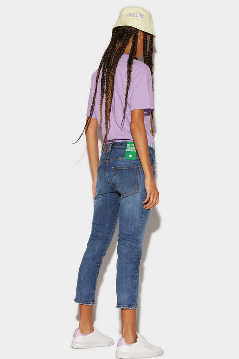 Medium Wash Cool Girl Cropped Jeans image number 2