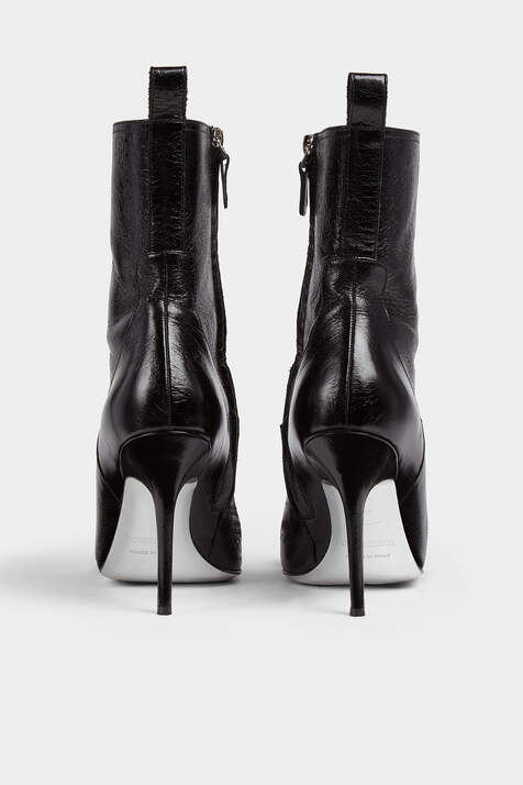 Gothic Dsquared2 Heeled Ankle Boots immagine numero 2