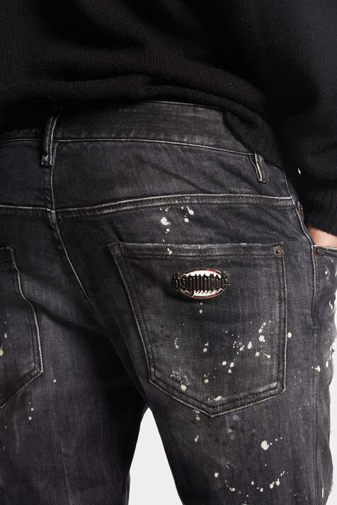 Black Diamond & Studs Wash Skater Jeans image number 6