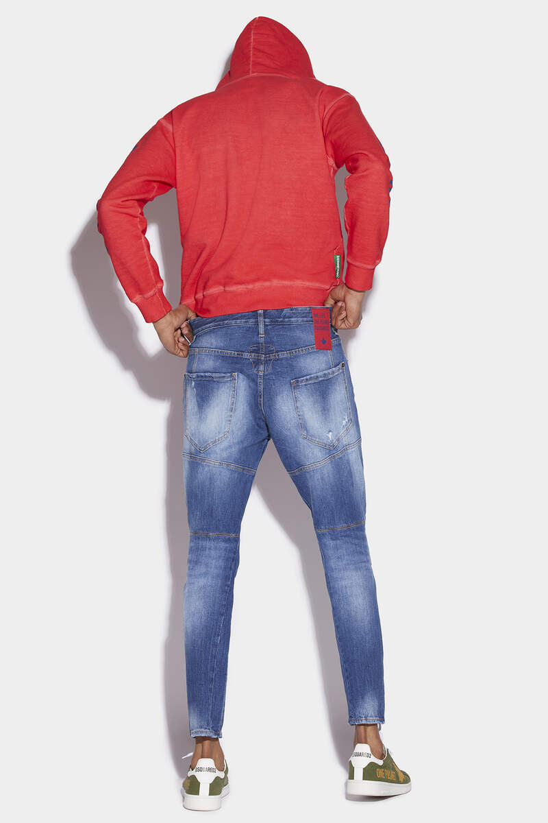 Red Tab Partially Organic Cotton Tidy Biker Jeans número de imagen 2