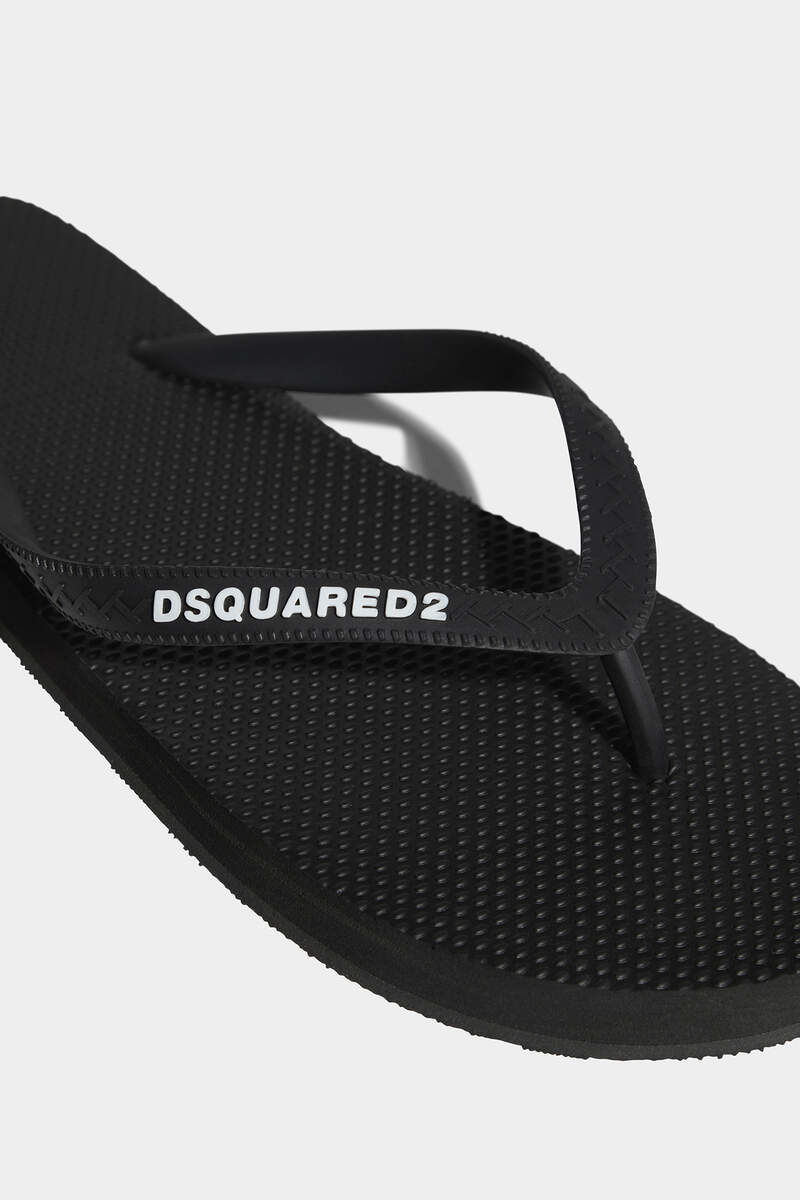 Dsquared2 Logo Flip Flops image number 4