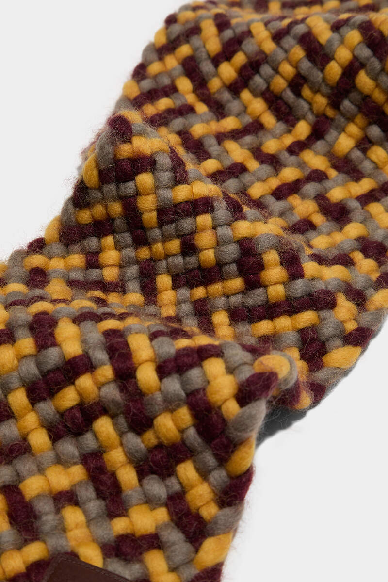 Knit Scarf image number 3
